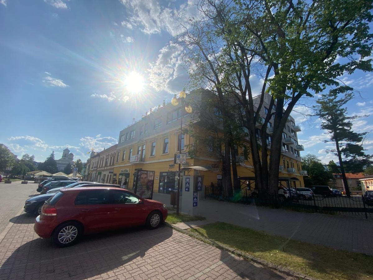 CLASSY TIMES - Palace Hill Poprad Esterno foto